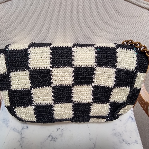 NEW Kurt Geiger London Kensington Large Crochet Shoulder Bag - Picture 7 of 15